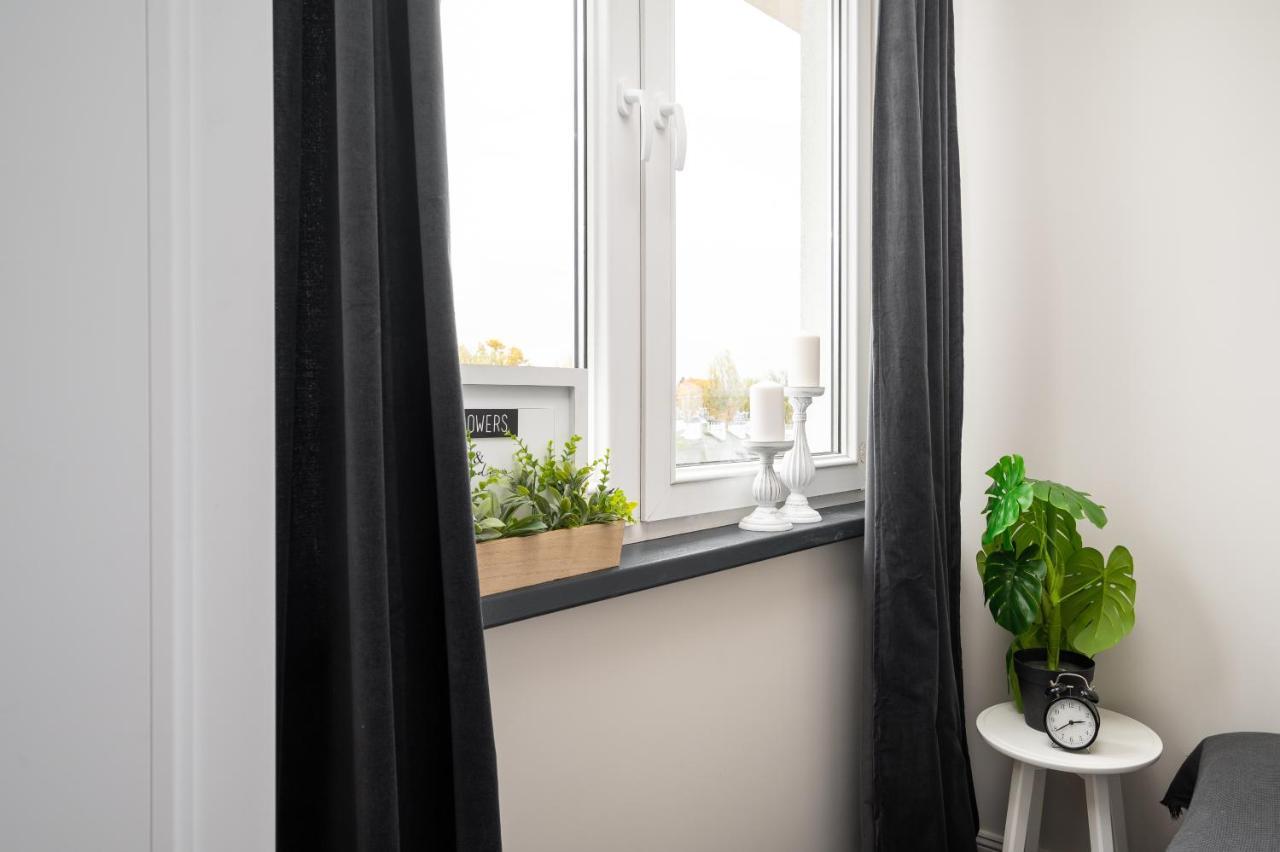 Petit Paris 36 Apartment Варшава Екстер'єр фото